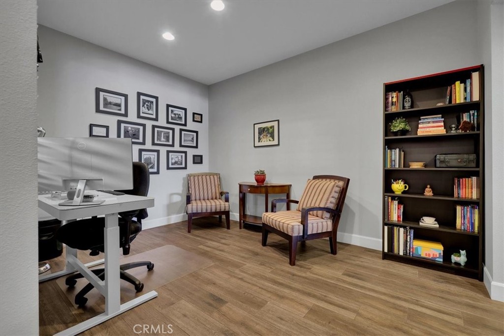 300 East 4th Street, Unit 214 Long Beach, CA 90802 - Photo 26 of 75