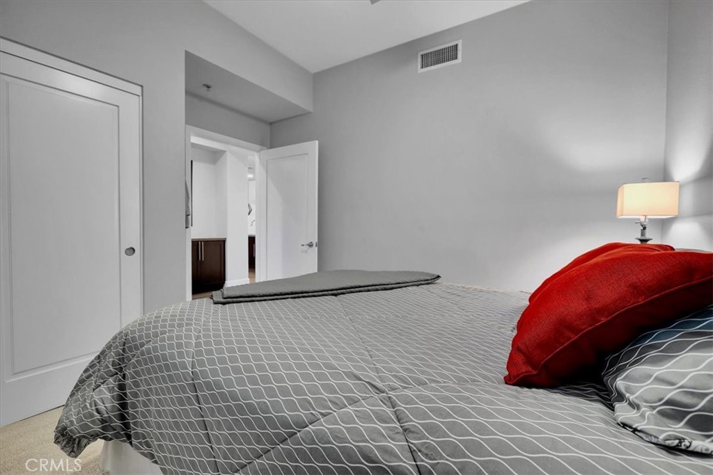 300 East 4th Street, Unit 214 Long Beach, CA 90802 - Photo 40 of 75