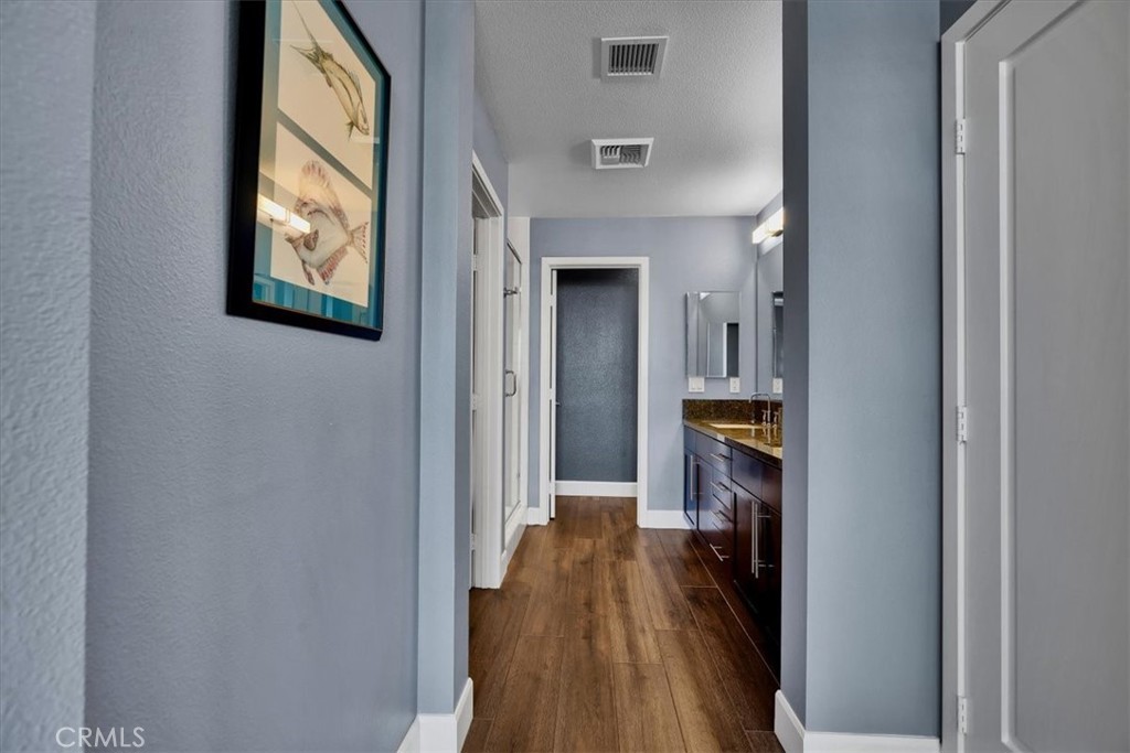 300 East 4th Street, Unit 214 Long Beach, CA 90802 - Photo 49 of 75