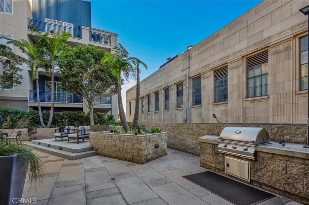 300 East 4th Street, Unit 214 Long Beach, CA 90802 - Photo 59 of 75