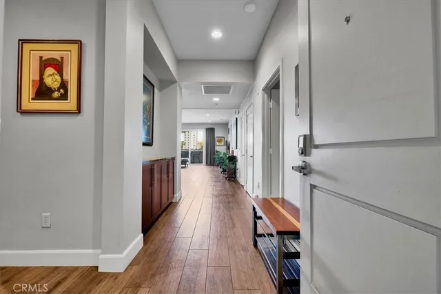 $664,990 | 300 East 4th Street, Unit 214, Long Beach, CA 90802