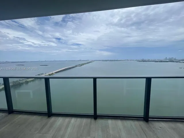 a close view of sink