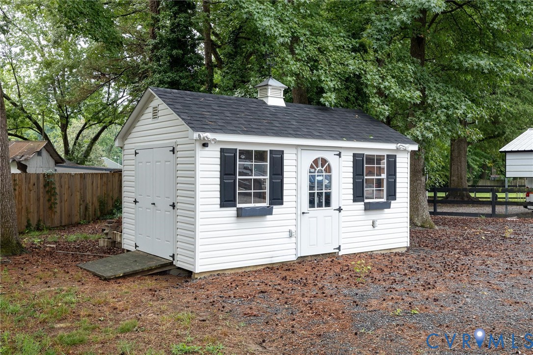 8428 Atlee Road Mechanicsville, VA 23116 - Photo 9 of 31