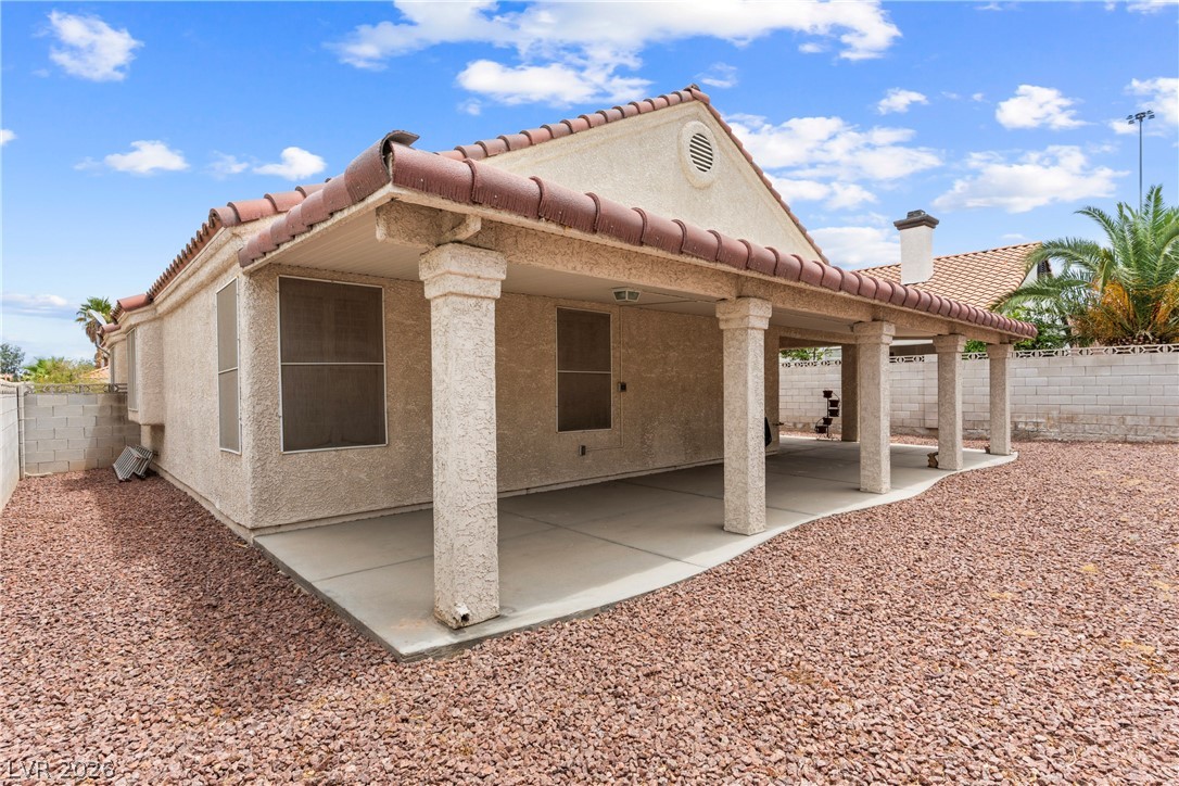 5 Barton Spring Circle Henderson, NV 89074 - Photo 29 of 46