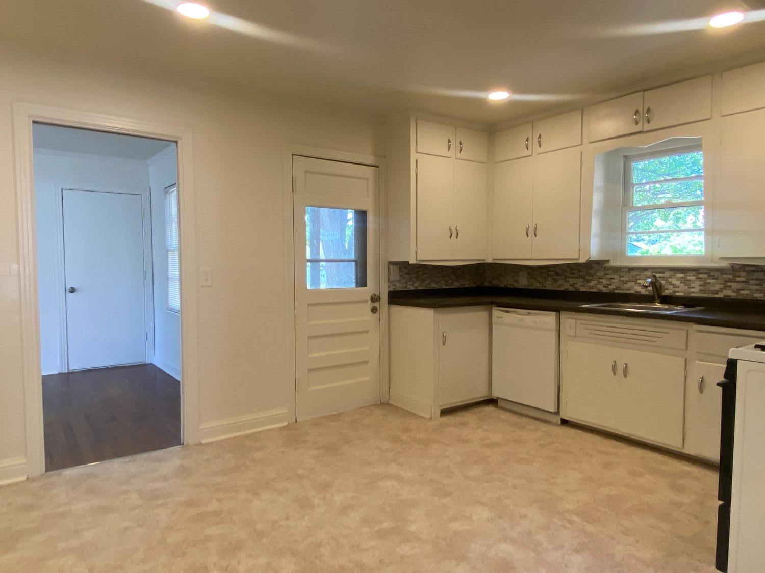 3512 23rd Street Lubbock, TX 79410 - Photo 9 of 19 Photo 9