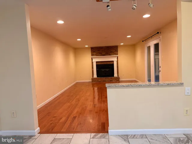 $729,900 | 10434 Calumet Grove Drive, Fairfax, VA 22032