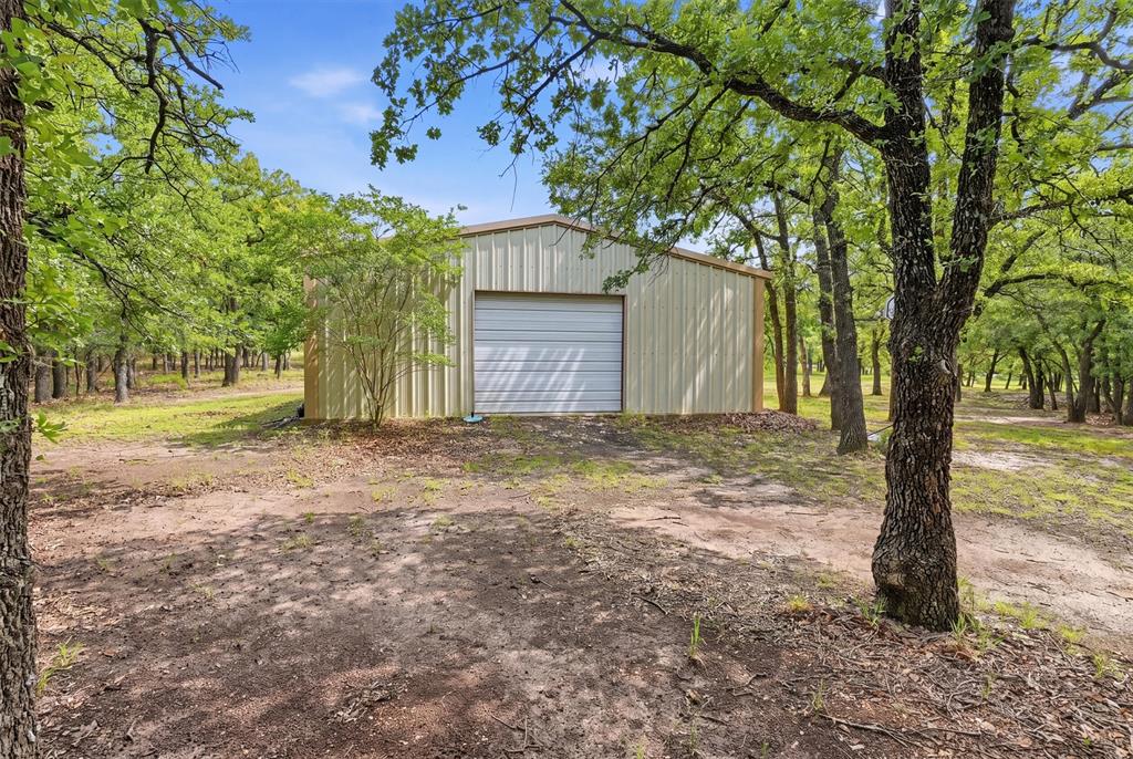 705 Boling Ranch Road Azle, TX 76020 - Photo 4 of 40