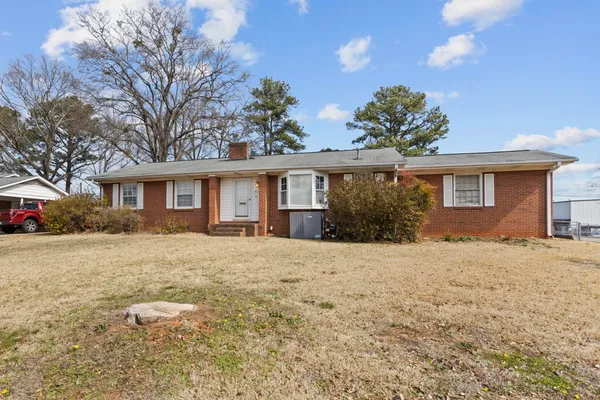 $194,000 | 457 Hawthorne Road, Spartanburg, SC 29303