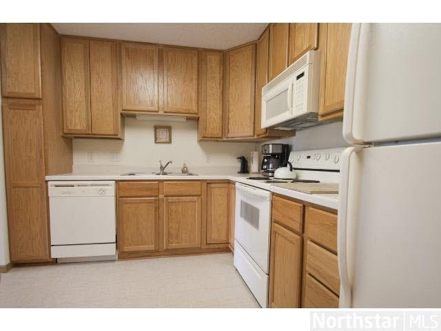 1669 Yankee Doodle Road Eagan, MN 55121 - Photo 6 of 18