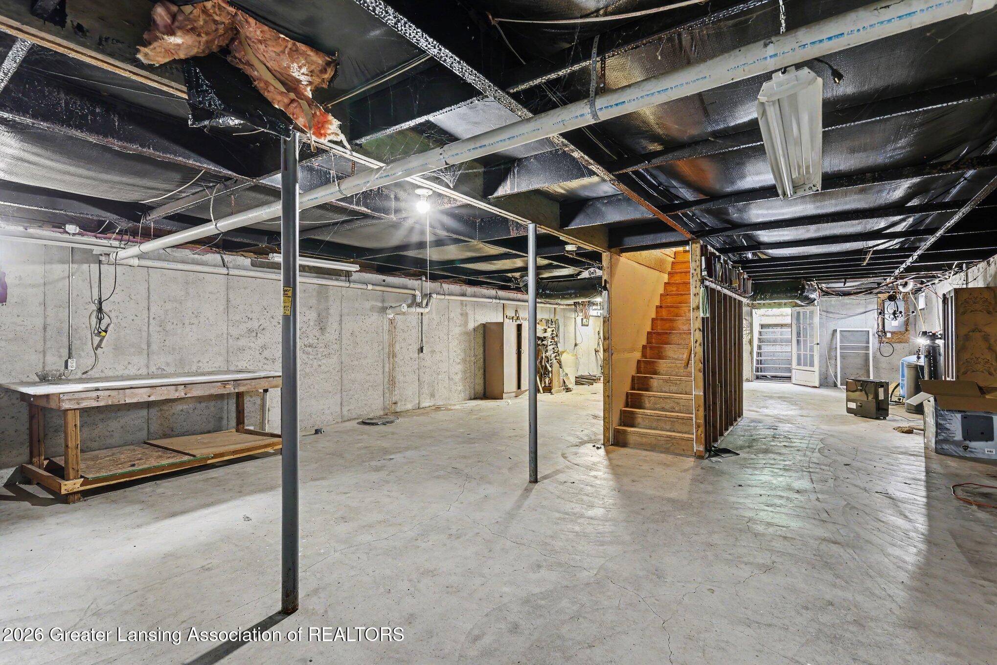 4270 Trumble Road Jackson, MI 49201 - Photo 24 of 31 Basement