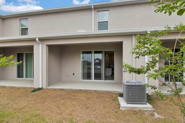 $1,940 | 1238 Lido Drive, Howey-in-the-Hills, FL 34737