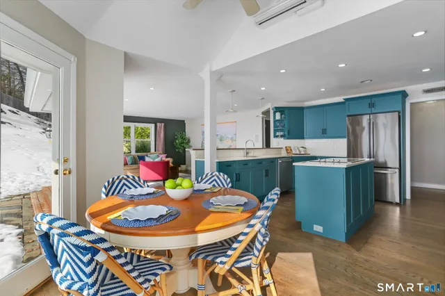 $1,499,000 | 8 Iris Lane, Westport, CT 06880