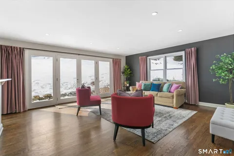 $1,499,000 | 8 Iris Lane, Westport, CT 06880