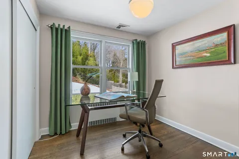 $1,499,000 | 8 Iris Lane, Westport, CT 06880