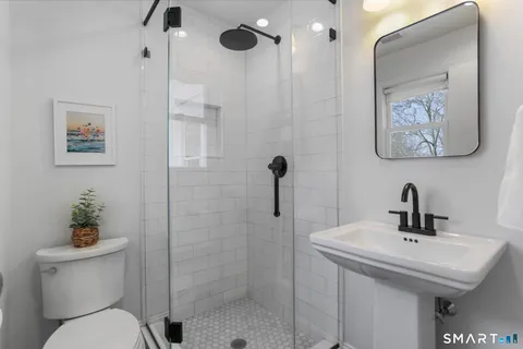 $1,499,000 | 8 Iris Lane, Westport, CT 06880