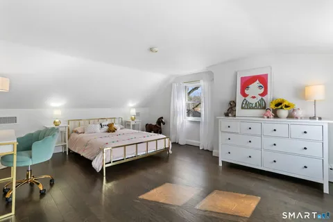 $1,499,000 | 8 Iris Lane, Westport, CT 06880