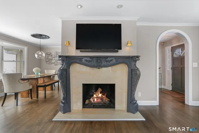 $1,499,000 | 8 Iris Lane, Westport, CT 06880