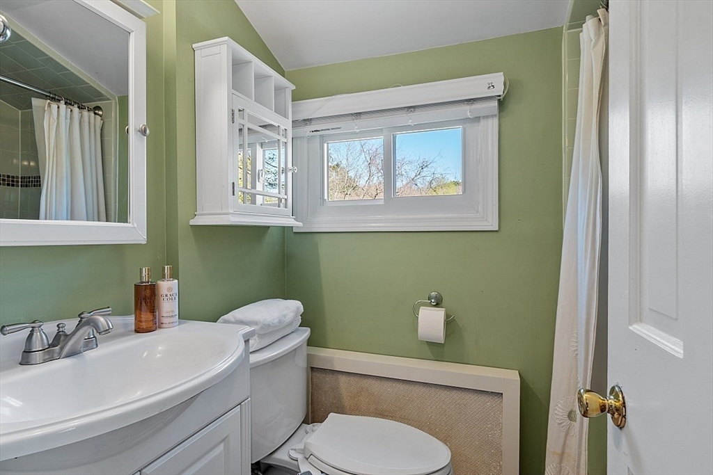 6 Philips Road Stoneham, MA 02180 - Photo 21 of 31