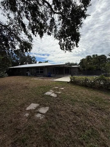 $849,900 | 120 Candyce Drive, Osprey, FL 34229