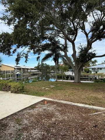 $849,900 | 120 Candyce Drive, Osprey, FL 34229