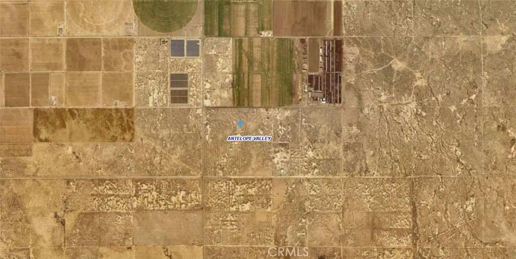 0 F8 Lancaster, CA 93535 - Photo 3 of 9 a bathroom with a shower