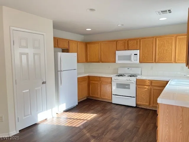 $1,725 | 1029 Grand Cerritos Avenue, Las Vegas, NV 89183