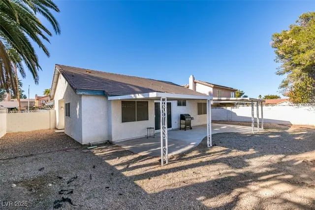 $2,000 | 2344 Lone Pine Drive, Henderson, NV 89014