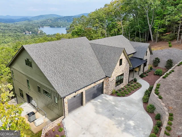 $2,495,000 | 1095 Rabun Bluffs Drive, Lakemont, GA 30552