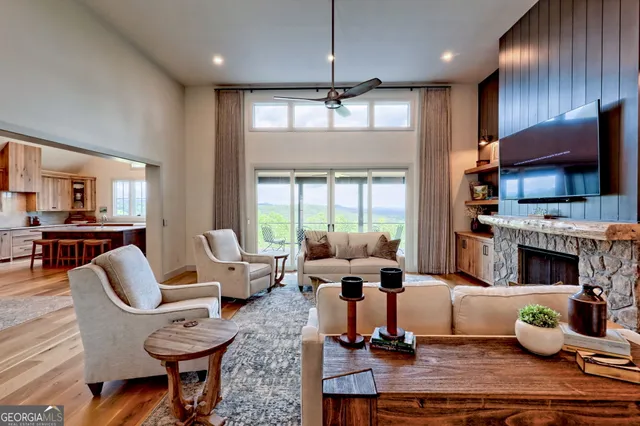 $2,495,000 | 1095 Rabun Bluffs Drive, Lakemont, GA 30552