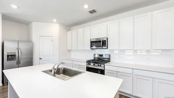 $2,250 | 314 Magalia Lane, Kyle, TX 78640