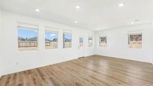 $2,250 | 314 Magalia Lane, Kyle, TX 78640