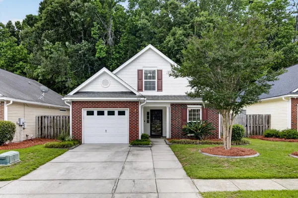 $309,900 | 113 Garden Grove Drive, Summerville, SC 29485