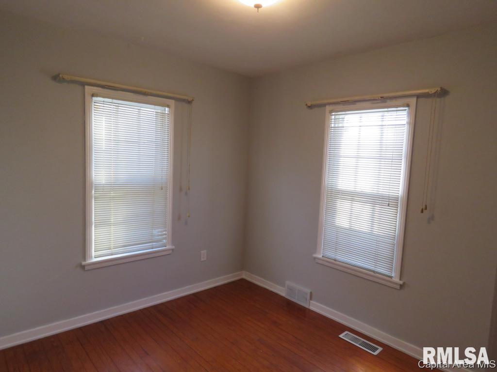 2521 South 15th Street Springfield, IL 62703 - Photo 7 of 11