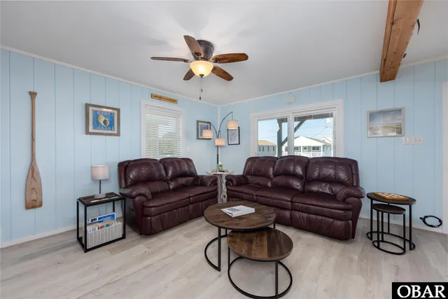 $699,900 | 109 East Meadowlark Street, Kill Devil Hills, NC 27948