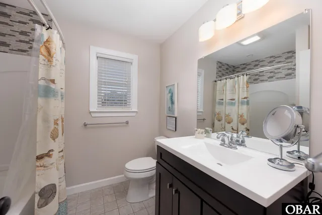 $699,900 | 109 East Meadowlark Street, Kill Devil Hills, NC 27948