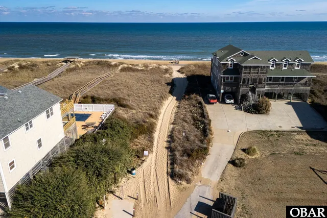 $699,900 | 109 East Meadowlark Street, Kill Devil Hills, NC 27948