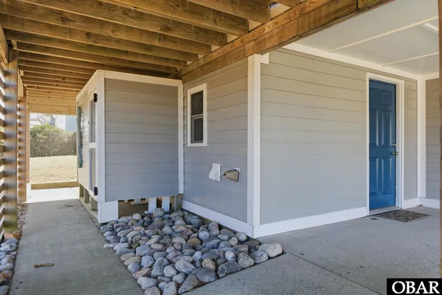 $699,900 | 109 East Meadowlark Street, Kill Devil Hills, NC 27948