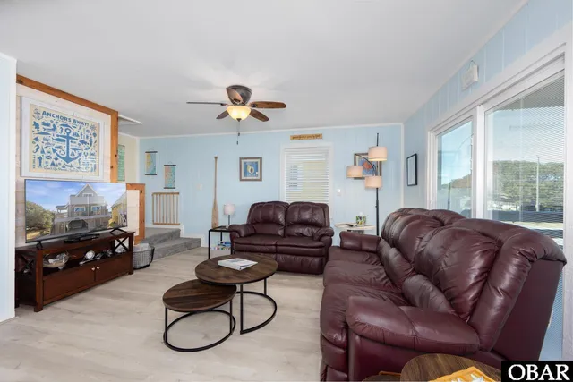 $699,900 | 109 East Meadowlark Street, Kill Devil Hills, NC 27948