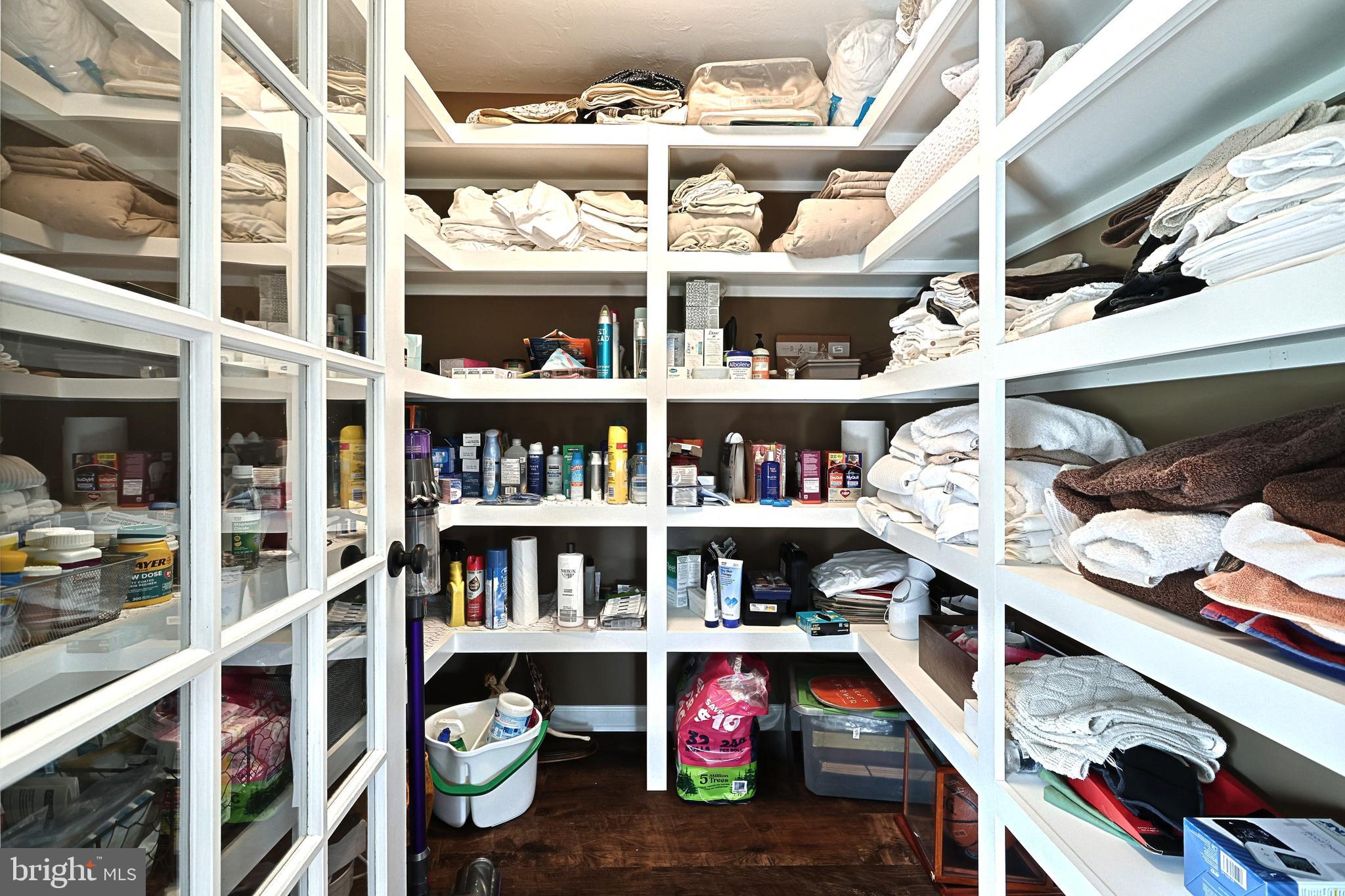 4240 Evergreen Road Felton, PA 17322 - Photo 30 of 64 Walk-In Linen Closet