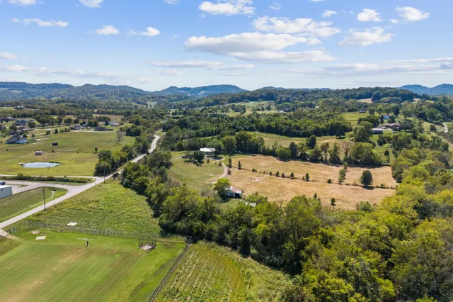 $499,000 | 240 Neal Road, Watertown, TN 37184