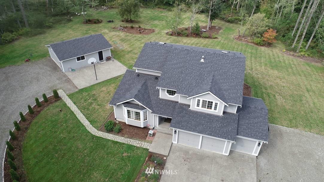 6511 Puget Beach Road Northeast Olympia, WA 98516 - Photo 3 of 25 Gallery Image 3