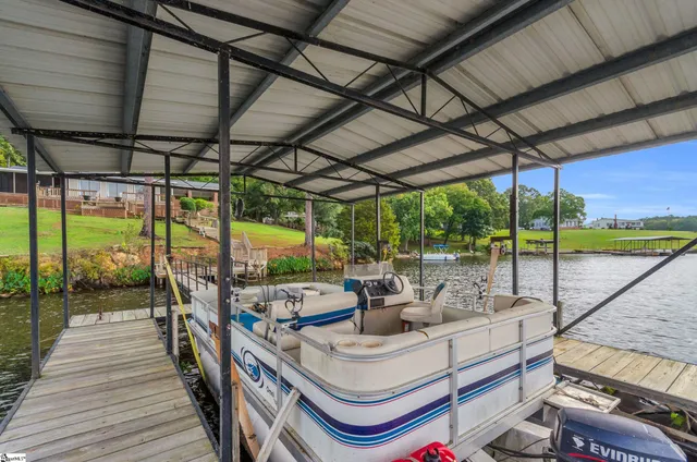 $650,000 | 182 Lake Overlook Road, Waterloo, SC 29384