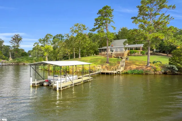 $650,000 | 182 Lake Overlook Road, Waterloo, SC 29384