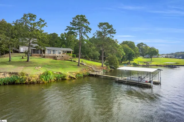 $650,000 | 182 Lake Overlook Road, Waterloo, SC 29384