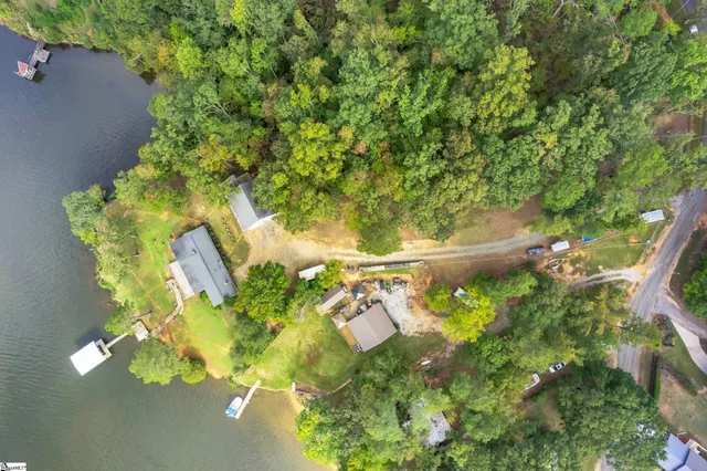 $650,000 | 182 Lake Overlook Road, Waterloo, SC 29384