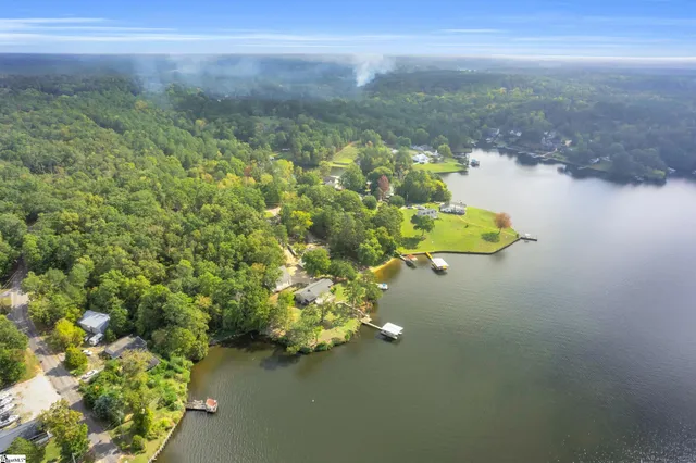 $650,000 | 182 Lake Overlook Road, Waterloo, SC 29384