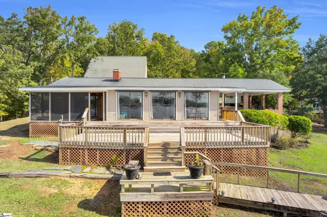 $650,000 | 182 Lake Overlook Road, Waterloo, SC 29384