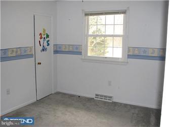 56 Groveville Road Trenton, NJ 08620 - Photo 2 of 12