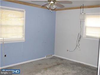 56 Groveville Road Trenton, NJ 08620 - Photo 3 of 12