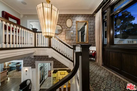 a view of entryway with a front door